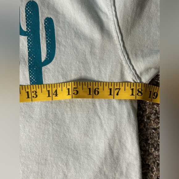 5/$25 Zac Brown Band Down the Rabbit Hole Live 2018 Tour size small - Picture 5 of 8